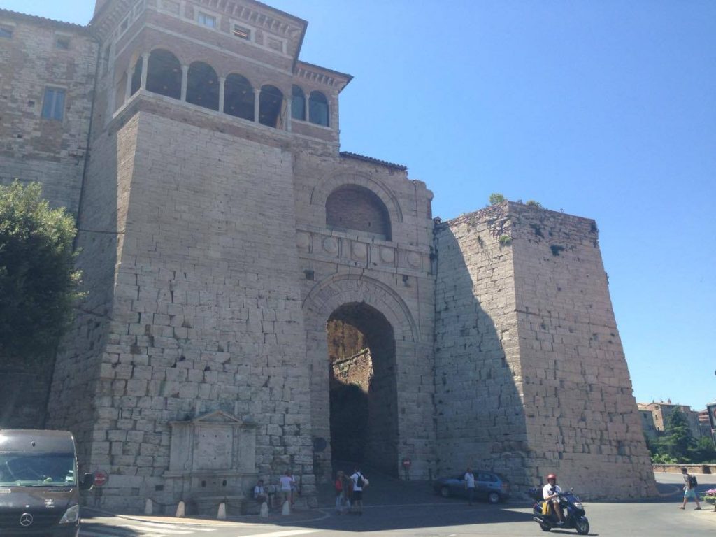 Etruscan Arch (Arco di Augusto)