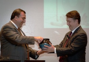 Dr Robison presents NC pottery gift to Dr Paul Anastas - 2010 Borlaug Distinguished Lecturer.